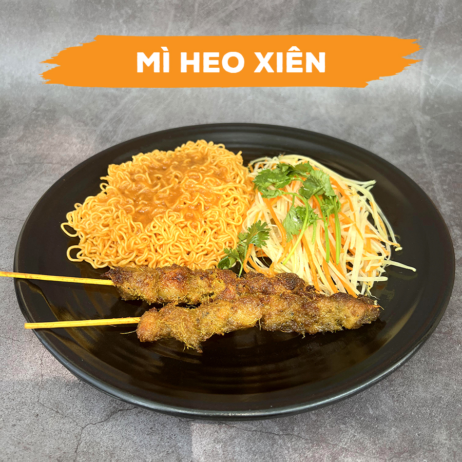 Review món mì trộn heo xiên chả nướng ngon tại 29 Food